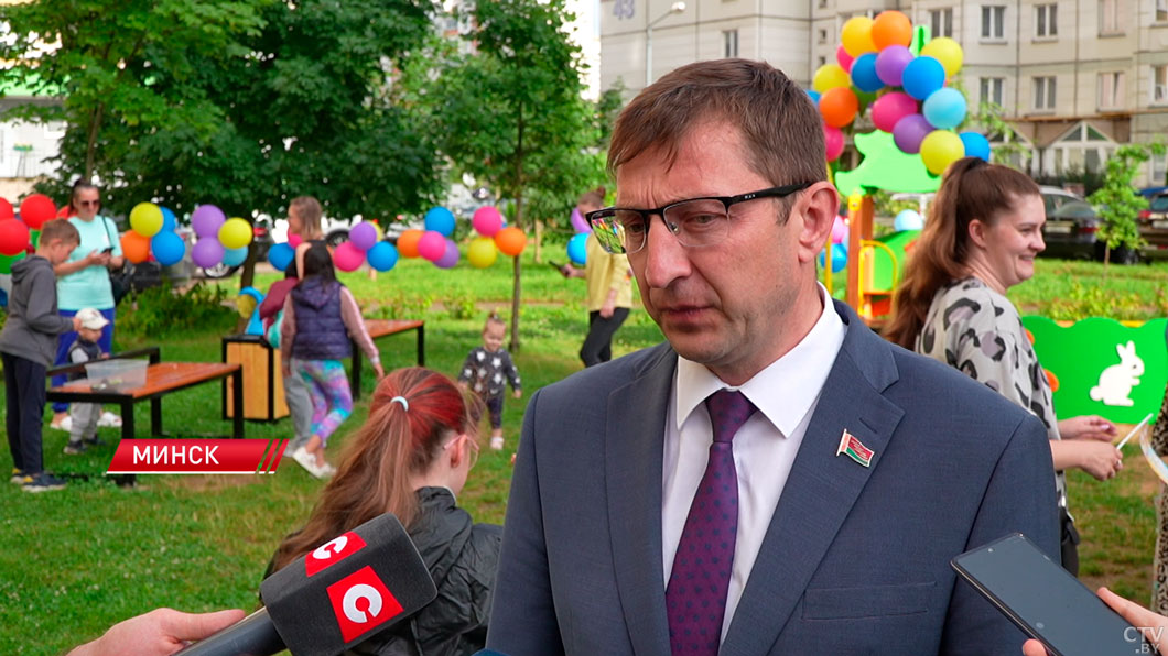 В Минске на улице Нёманской торжественно открылась детская игровая площадка-6