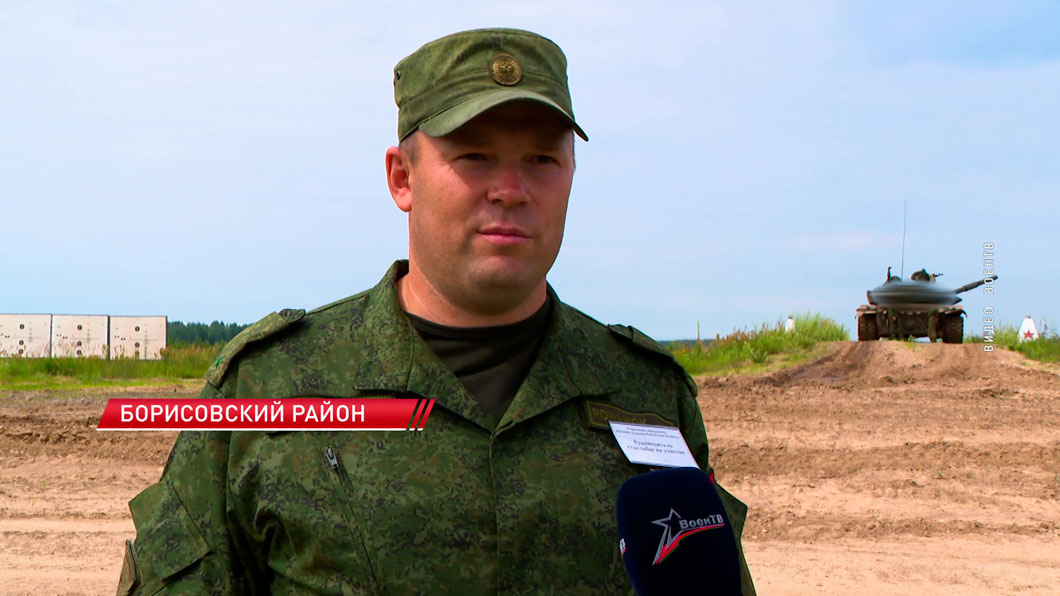 Практические стрельбы из танка Т-72Б провели на полигоне под Борисовом-2