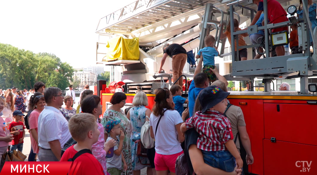 В честь Дня пожарной службы в Минске пройдут торжественные мероприятия-2
