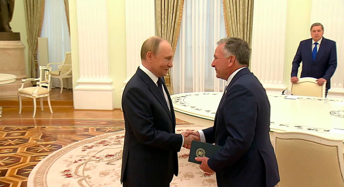 В Кремле завершилась встреча Путина со спецпосланником президента США