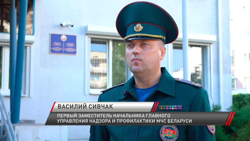 Сотрудники МЧС ежедневно дежурят на уборке урожая-4