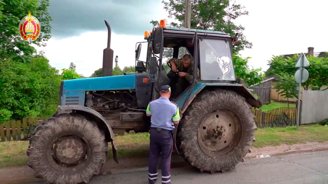 Сотрудники МВД за время уборочной кампании выявили 142 преступления-2 Сотрудники МВД за время уборочной кампании выявили 142 преступления-2