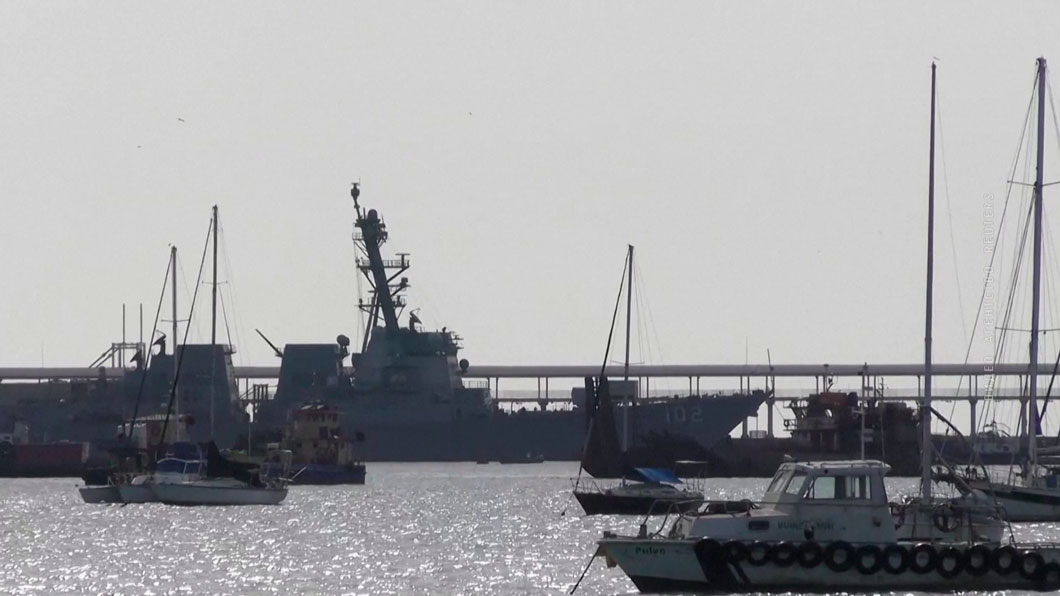 Президент Венесуэлы приказал развернуть 25 тыс. военнослужащих для усиления границы-2