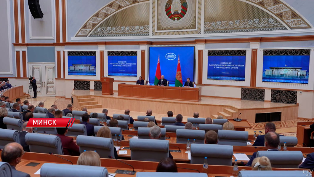 Лукашенко ориентирует банки на внедрение технологий с использованием ИИ-6 Лукашенко ориентирует банки на внедрение технологий с использованием ИИ-6