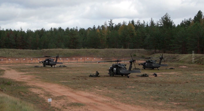 Латвия продлила ограничения на полёты у границ Беларуси до 8 октября 