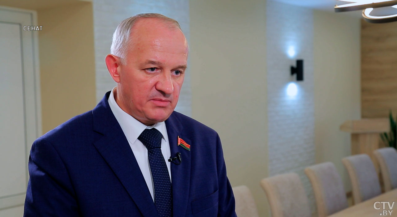 Бюджет на 2026 год, вопросы ценообразования и подготовки специалистов – поговорили с Владиславом Татариновичем-4 Бюджет на 2026 год, вопросы ценообразования и подготовки специалистов – поговорили с Владиславом Татариновичем-4