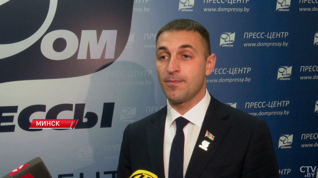 Интерактивный сериал «Зумеры» выйдет осенью! Как голос зрителей изменит сюжет истории?-2 Интерактивный сериал «Зумеры» выйдет осенью! Как голос зрителей изменит сюжет истории?-2