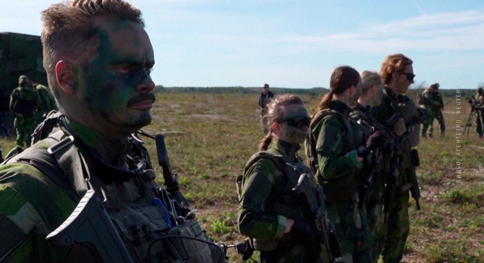  Швеция и Польша проводят совместные военные учения