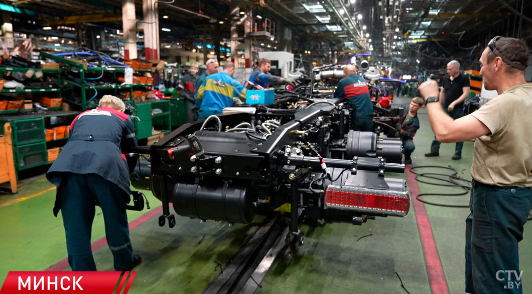 Поставки предприятий Минпрома в страны дальней дуги в 2025-м увеличились на 50%-2