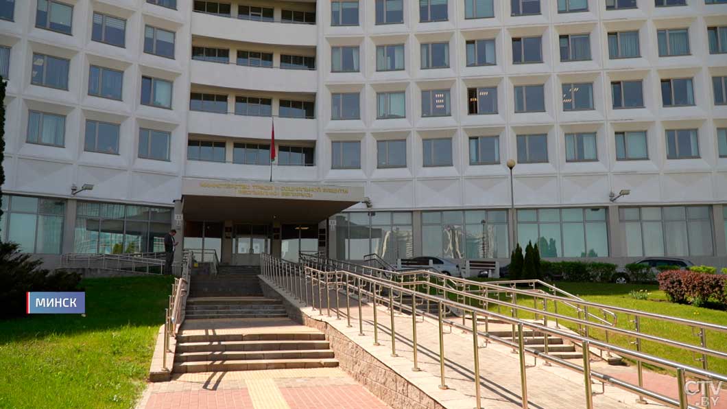 Языковой экзамен для мигрантов пройдёт по правилам ЦТ: камеры, контроль, конверты-2