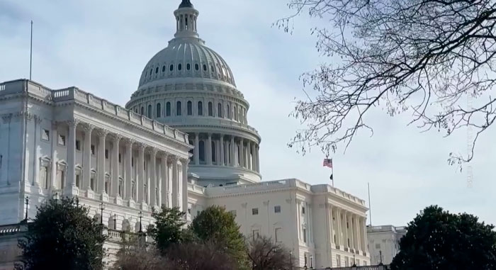 Правительство США приостановило работу из-за бюджетных разногласий