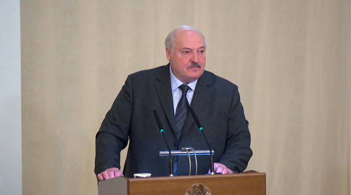 Лукашенко: это вопиющие факты бесхозяйственности, разгильдяйства и откровенного саботажа!