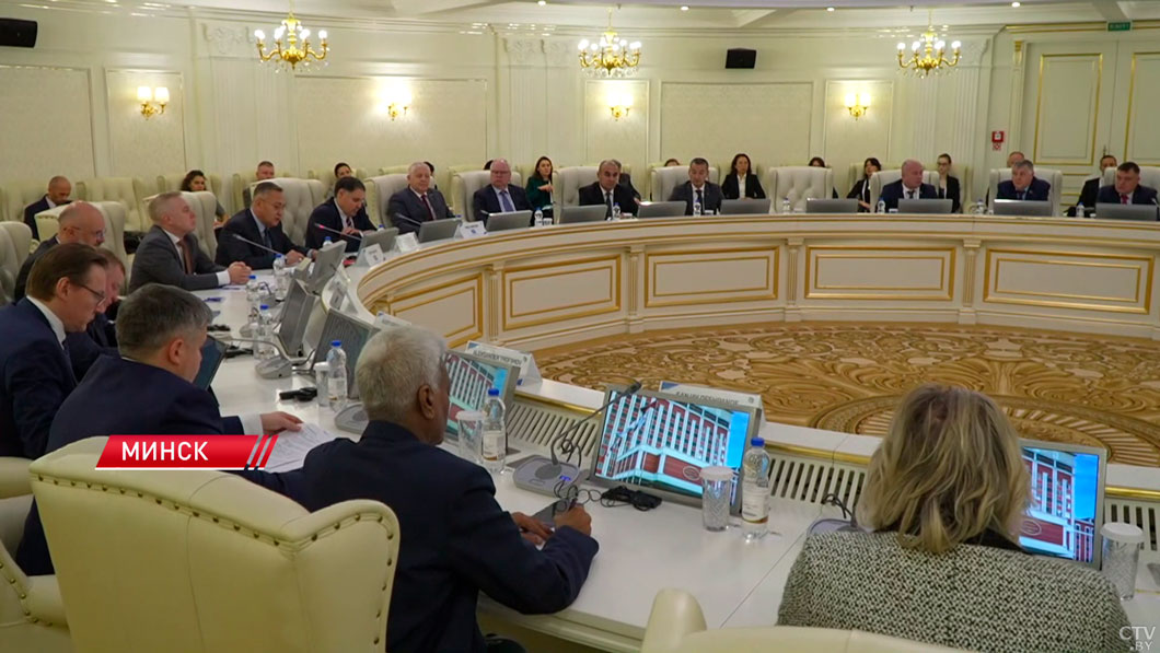 Обмен мнениями поможет справиться с давлением коллективного Запада – посол Ирана-2 Обмен мнениями поможет справиться с давлением коллективного Запада – посол Ирана-2