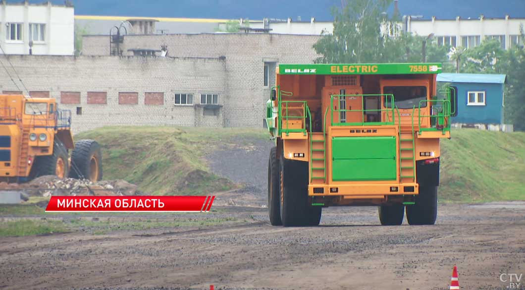В Крупках на заводе «Амкодор-Можа» реализуют инвестпроект по увеличению производственных площадей-2 В Крупках на заводе «Амкодор-Можа» реализуют инвестпроект по увеличению производственных площадей-2