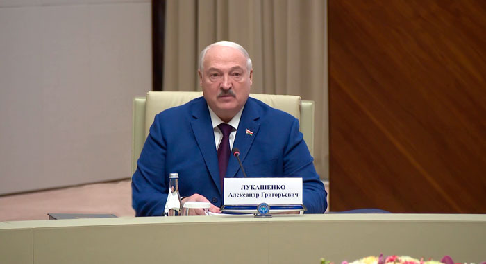 Лукашенко: западные политики целенаправленно готовятся к войне!