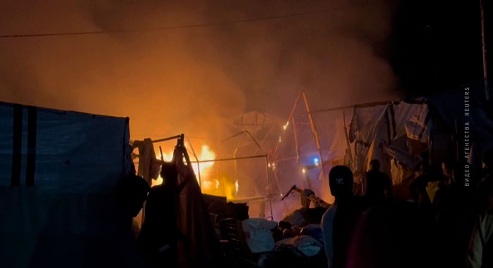 Израиль нанёс массированный удар по сектору Газа Израиль нанёс массированный удар по сектору Газа