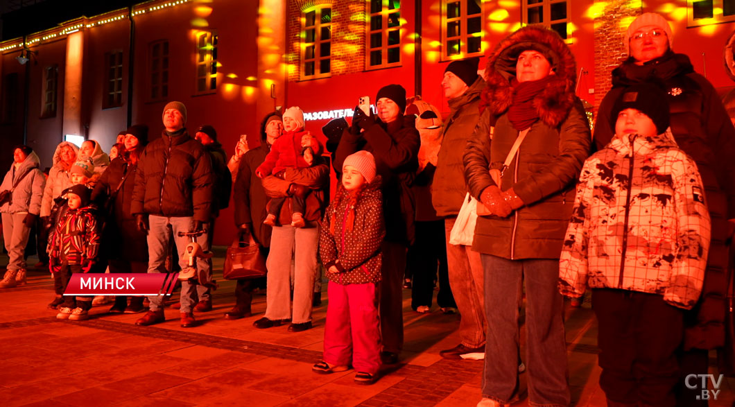 В центре Минска дали старт серии праздничных представлений-2