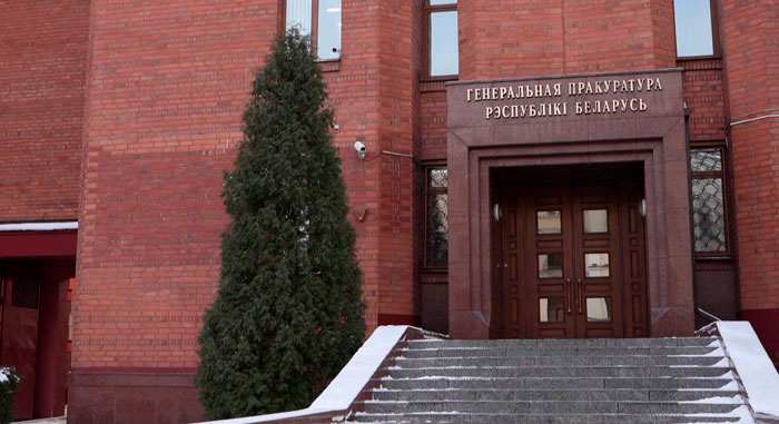 Взятки на 1,2 млн рублей: уголовное дело в отношении руководителей 3 страховых компаний направлено в суд