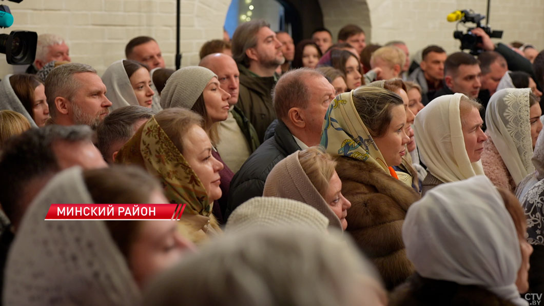 Лукашенко: каждый человек должен найти дорогу к храму, никто не должен этому препятствовать-8