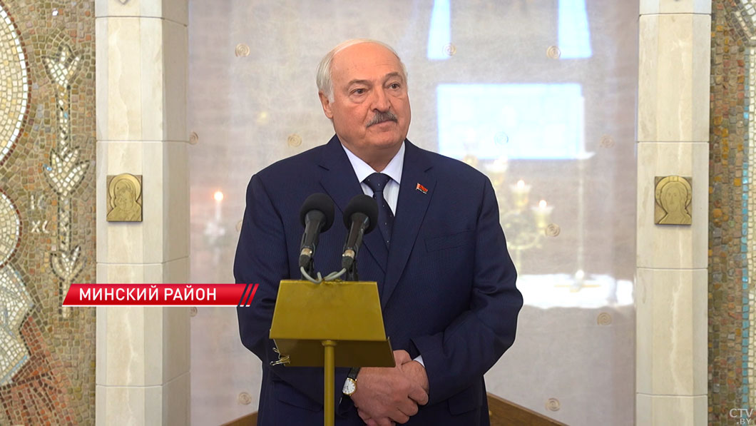 Лукашенко: каждый человек должен найти дорогу к храму, никто не должен этому препятствовать-6