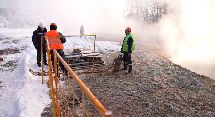 В «Белэнерго» доложили о ходе восстановительных работ на повреждённом участке теплотрассы в Минске