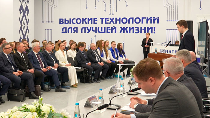 Деятельность Молодёжного совета при Палате представителей обсудили на заседании в Минске