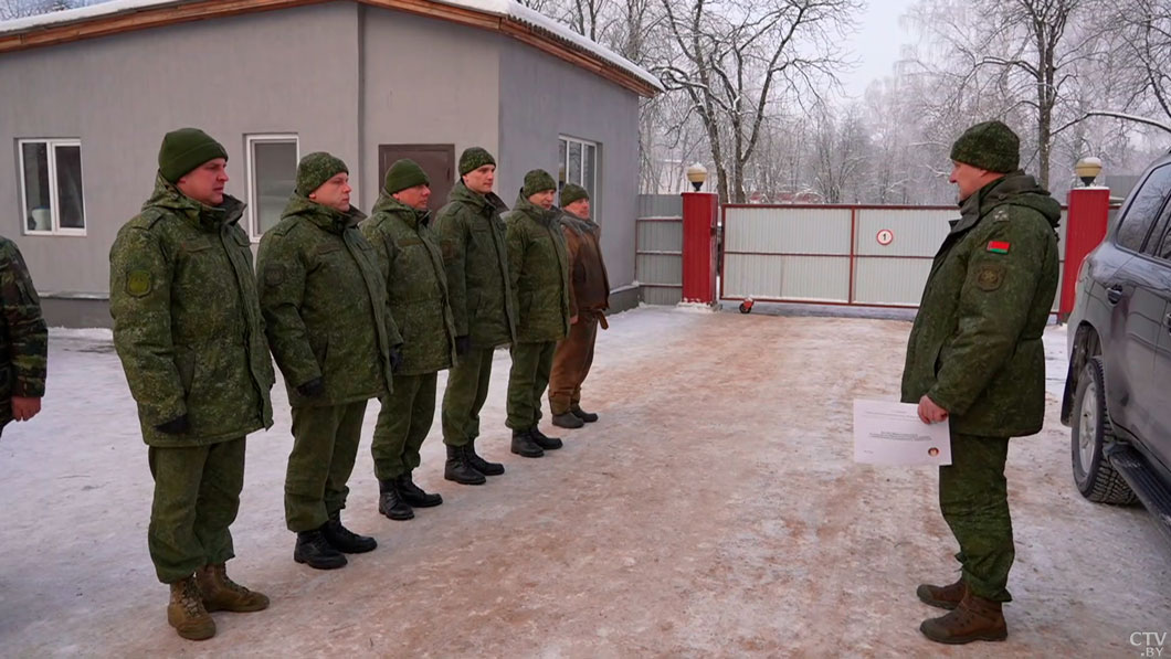 Под личным контролем Президента: в ВС Беларуси продолжается внезапная проверка -2