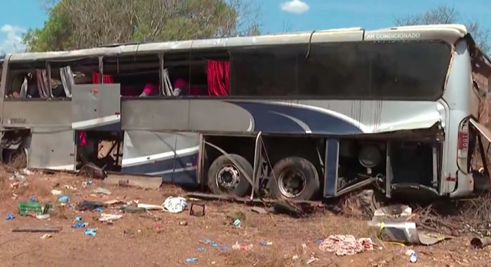 16 человек погибли в ДТП на востоке Бразилии