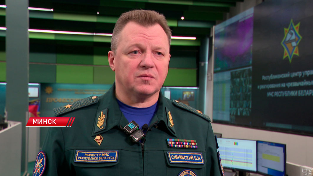 Лукашенко заслушал доклад главы МЧС о ситуации в стране с учётом сильных морозов-4