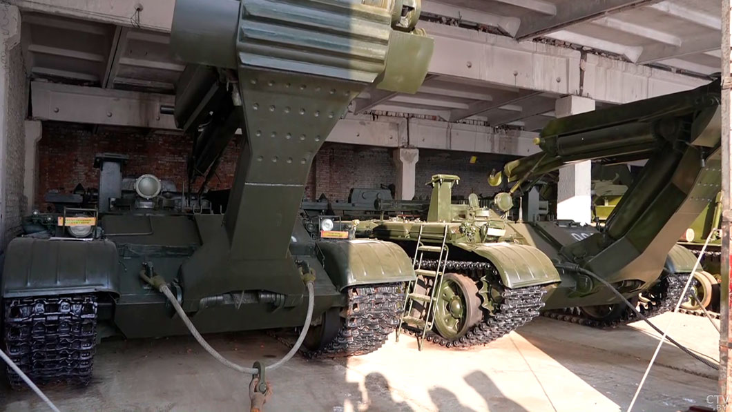 Проверка ВС по поручению Президента продолжается в одной из частей 72-го учебного центра -2