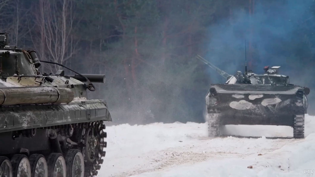 В рамках проверки ВС военнослужащие сдают нормативы по огневой подготовке-2
