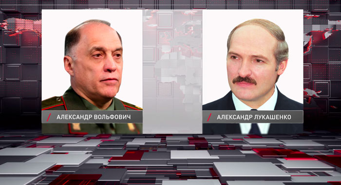 Лукашенко заслушал доклад госсекретаря Совбеза о ходе проверки боеготовности Вооружённых Сил Лукашенко заслушал доклад госсекретаря Совбеза о ходе проверки боеготовности Вооружённых Сил