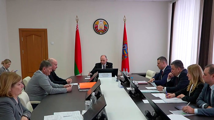 Председатель Миноблисполкома провёл приём граждан в Воложине