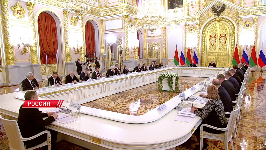 Путин: Россия и Беларусь готовы обеспечивать военную безопасность всеми силами и средствами-2