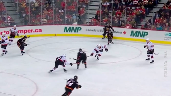 Егор Шарангович отметился ассистентским баллом в чемпионате НХЛ