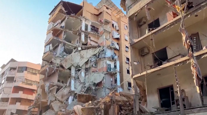 Пезешкиан: Иран прекратит удары по соседним странам, если они не будут атаковать