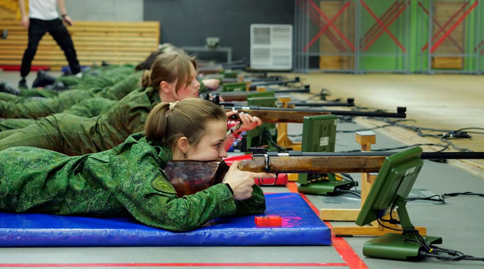 Грация и мастерство! В Минске прошли соревнования по стрельбе среди женщин-военнослужащих
