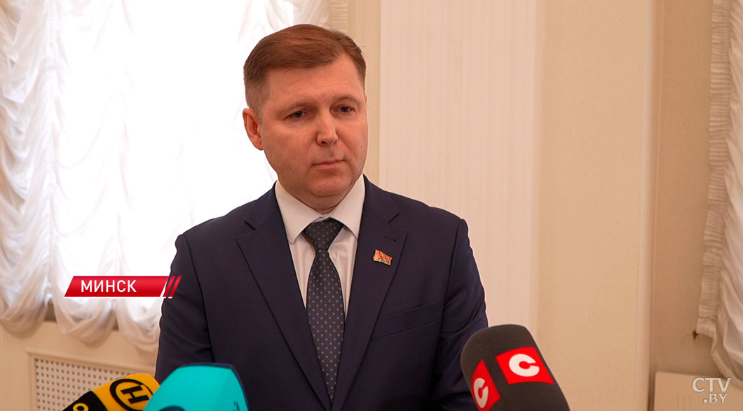 Символ суверенитета! День Конституции отмечается в Беларуси-4