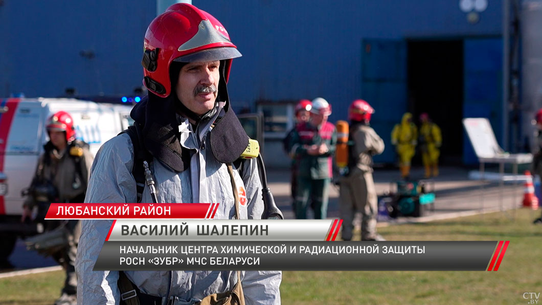 Спасатели МЧС провели масштабные учения по ликвидации химической аварии на «Беларуськалии»-8 Спасатели МЧС провели масштабные учения по ликвидации химической аварии на «Беларуськалии»-8