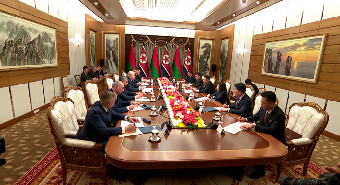 Дружественные отношения Беларуси и КНДР никогда не прерывались – Лукашенко