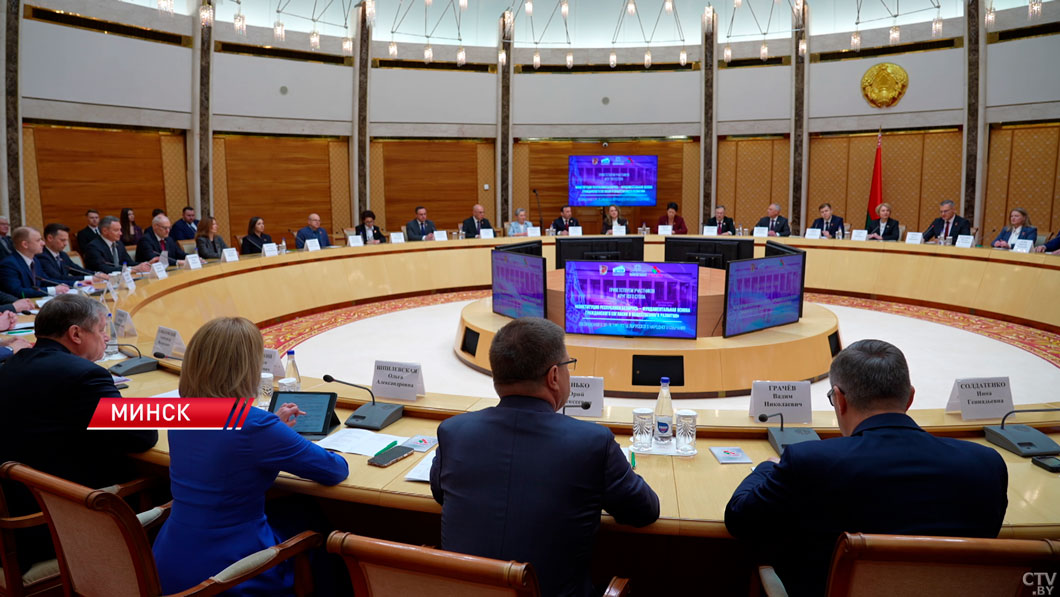 Сивец: в Беларуси продолжает выстраиваться новая архитектура политического устройства-2