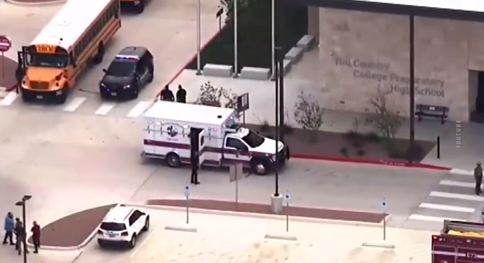 В Техасе 15-летний школьник выстрелил в учителя и покончил с собой