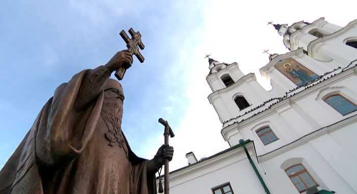 Православные верующие отмечают Великую субботу