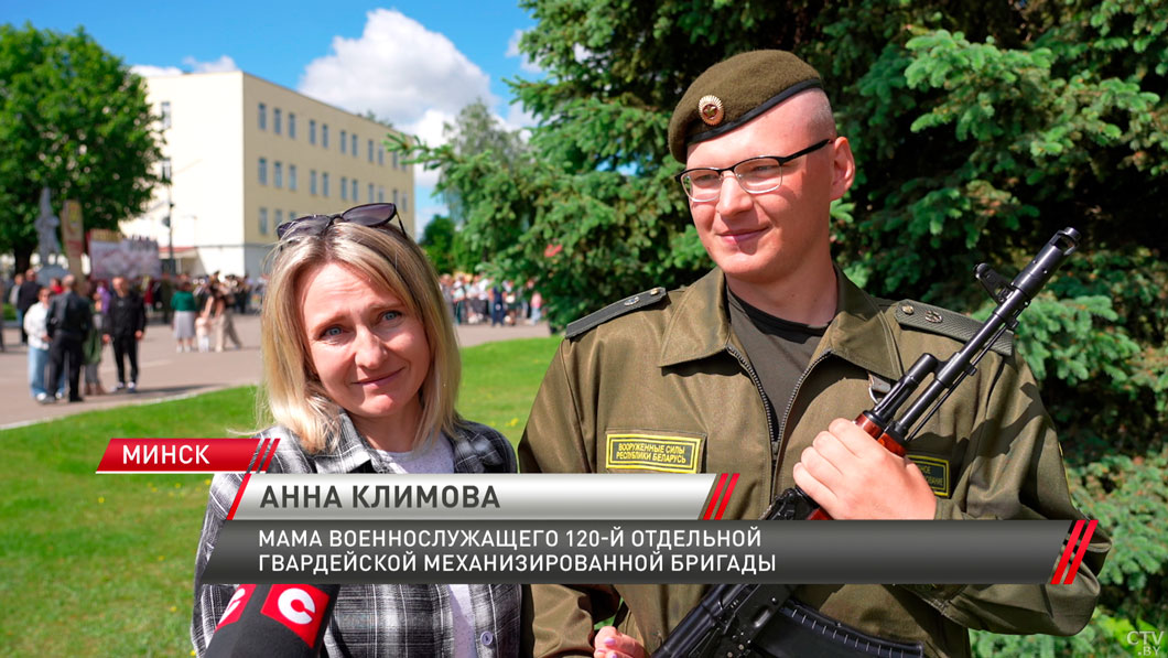 В 120-й отдельной гвардейской механизированной бригаде военную присягу приняли около 350 человек-4