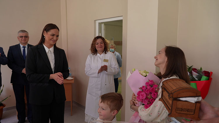 Партия «Белая Русь» дала старт общенациональному проекту «Трэці – бацькаў» Партия «Белая Русь» дала старт общенациональному проекту «Трэці – бацькаў»
