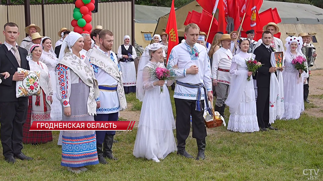 В ритме праздника! Как проходит фестиваль национальных культур на Августовском канале?-2