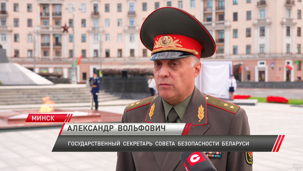 По всей Беларуси проходят митинги-реквиемы в память о героях и жертвах войны-4