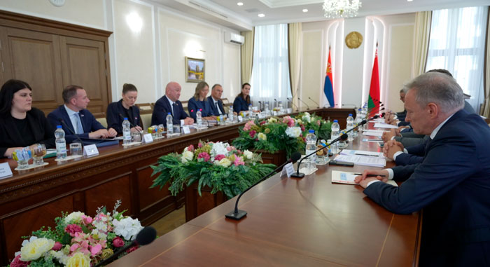 Минск и Белград планируют существенно расширить взаимодействие в торгово-экономической сфере – Каранкевич Минск и Белград планируют существенно расширить взаимодействие в торгово-экономической сфере – Каранкевич