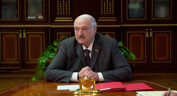 Президент Беларуси сменил руководителей Шкловского и Бобруйского районов Президент Беларуси сменил руководителей Шкловского и Бобруйского районов