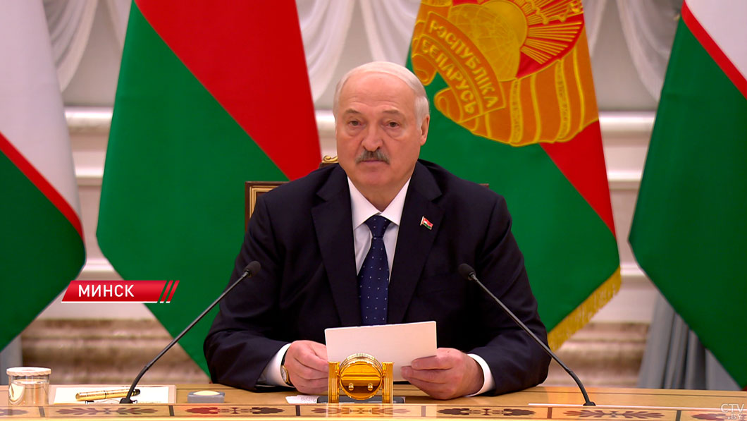 Лукашенко и Мирзиёев подписали Декларацию о стратегическом партнерстве Беларуси и Узбекистана-6
